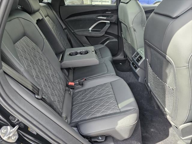 2025 Audi SQ5 Premium Plus - Photo 6