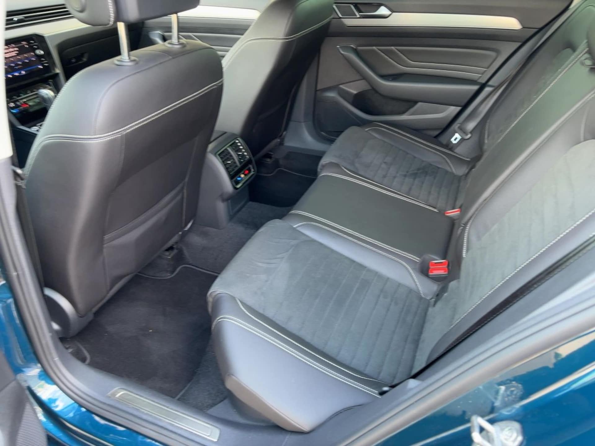 Volkswagen Passat Variant Elegance