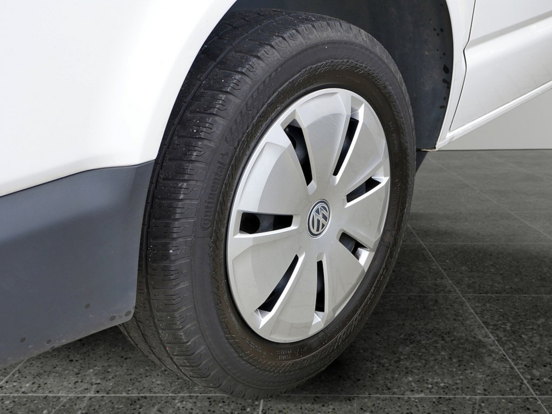 Volkswagen T6.1 Transporter Kombi kurzer Radstand