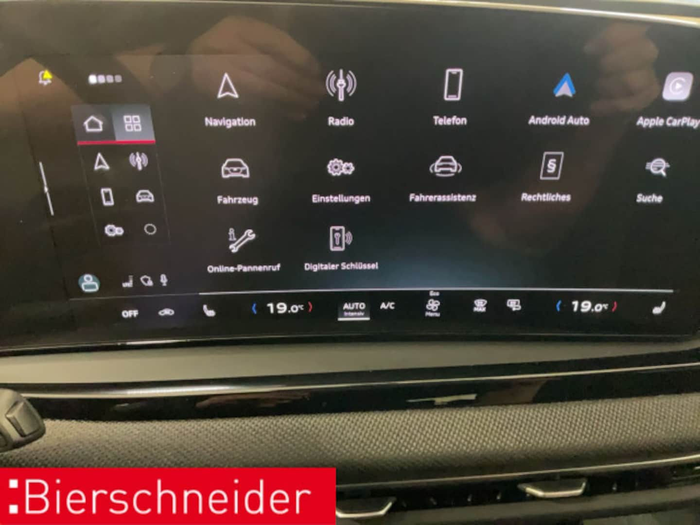 Bild über Audi A5 Avant TFSI S tronic - für weitere Informationen kontaktieren Sie den Audi Partner
