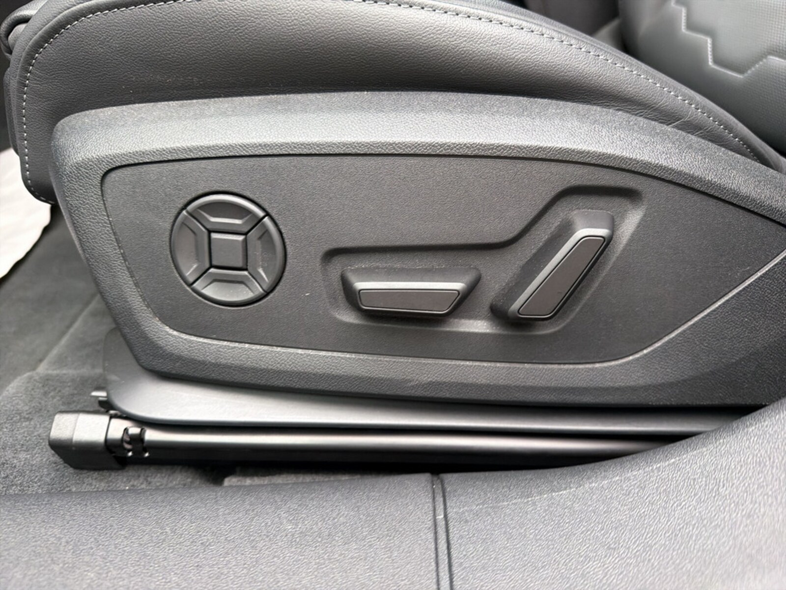 Audi S6 Avant e-tron – Bild 23