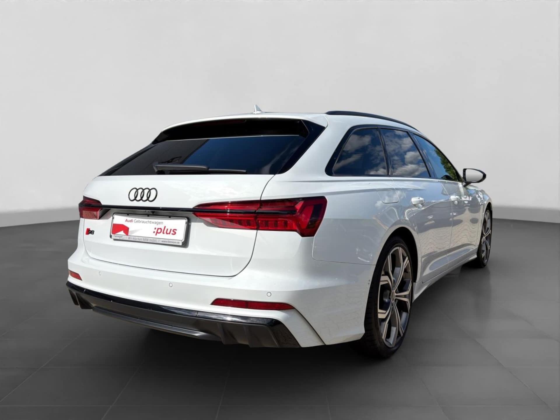 Audi S6 Avant
