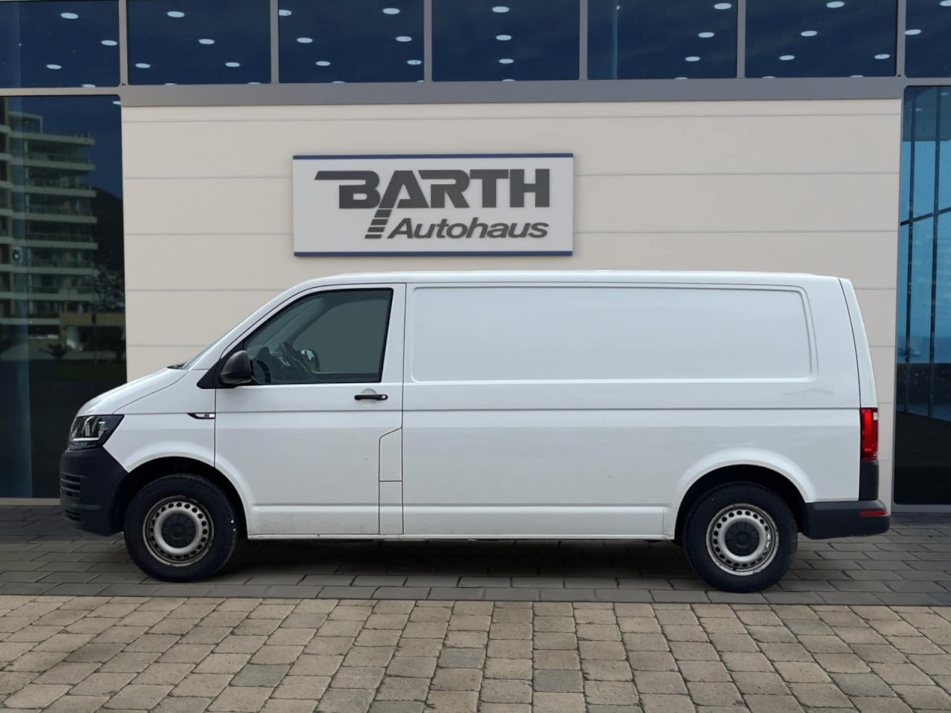 Volkswagen T6 Transporter Kasten langer Radstand