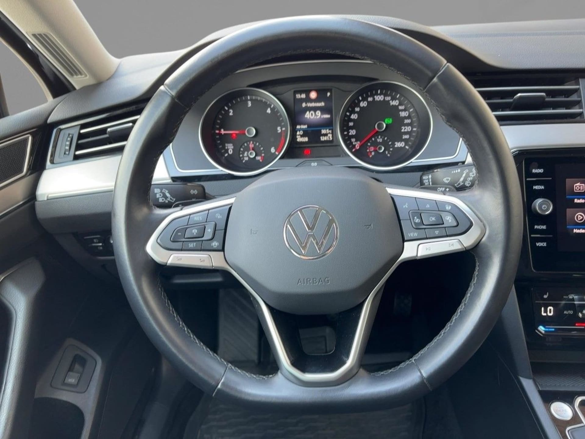 Volkswagen Passat Variant Elegance