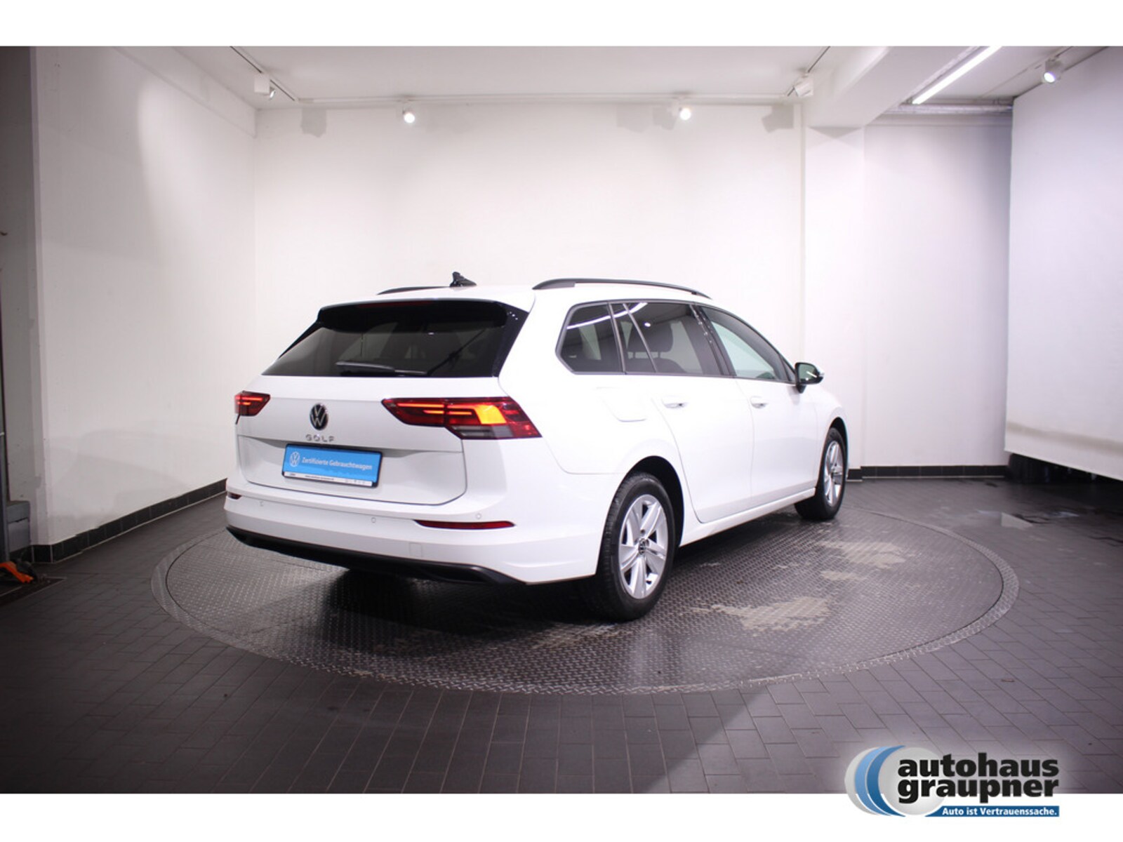 Volkswagen Golf Variant – Bild 4