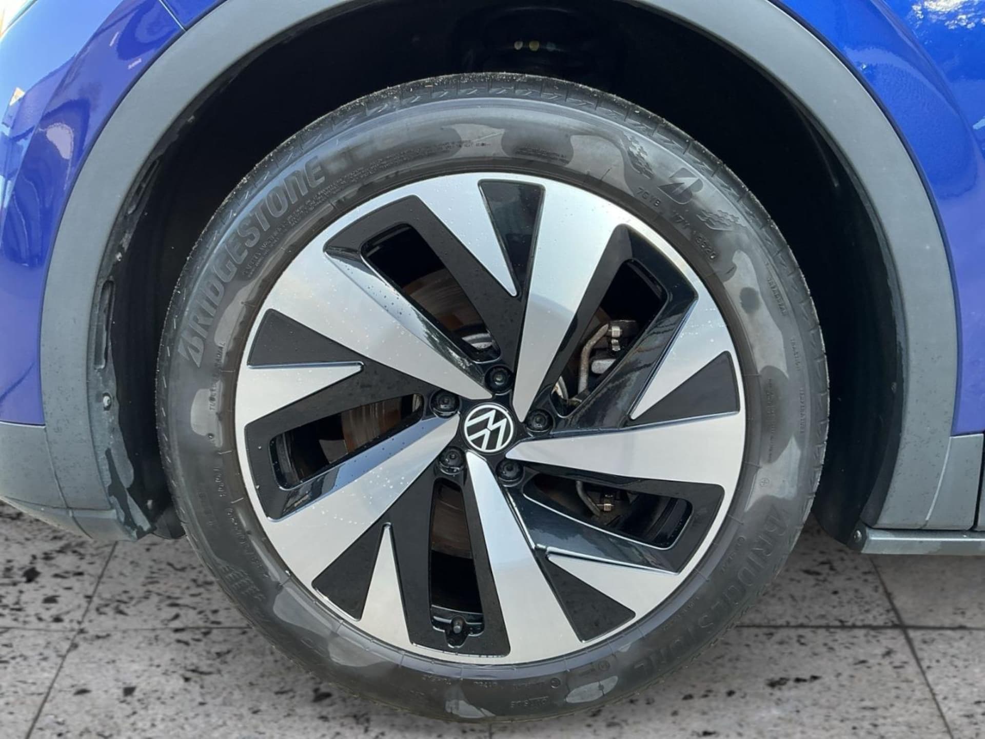 Volkswagen ID.4 1st