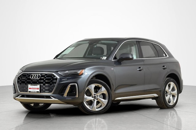 Photo of 2023 Audi Q5