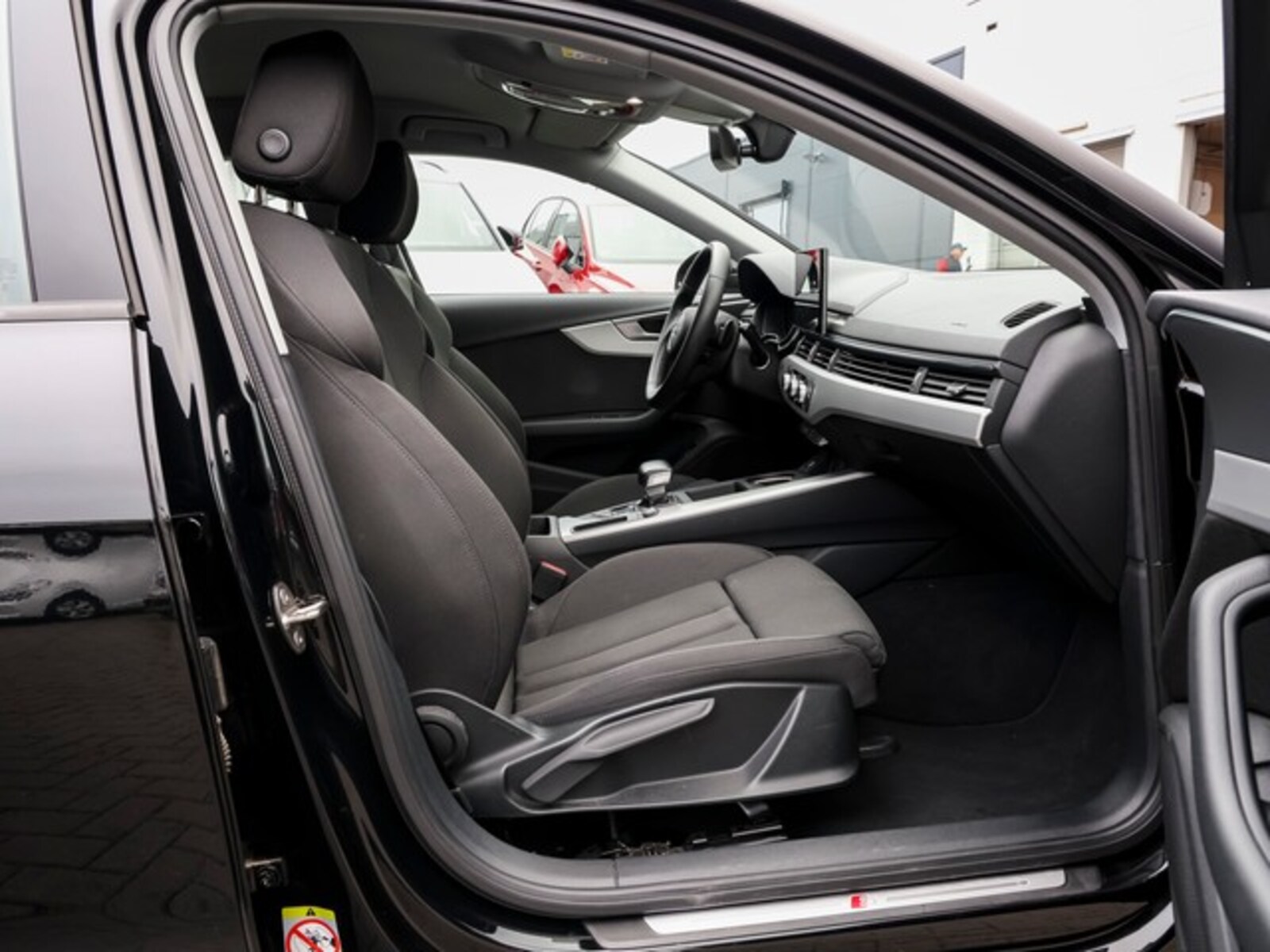 Audi A4 Avant – Bild 4