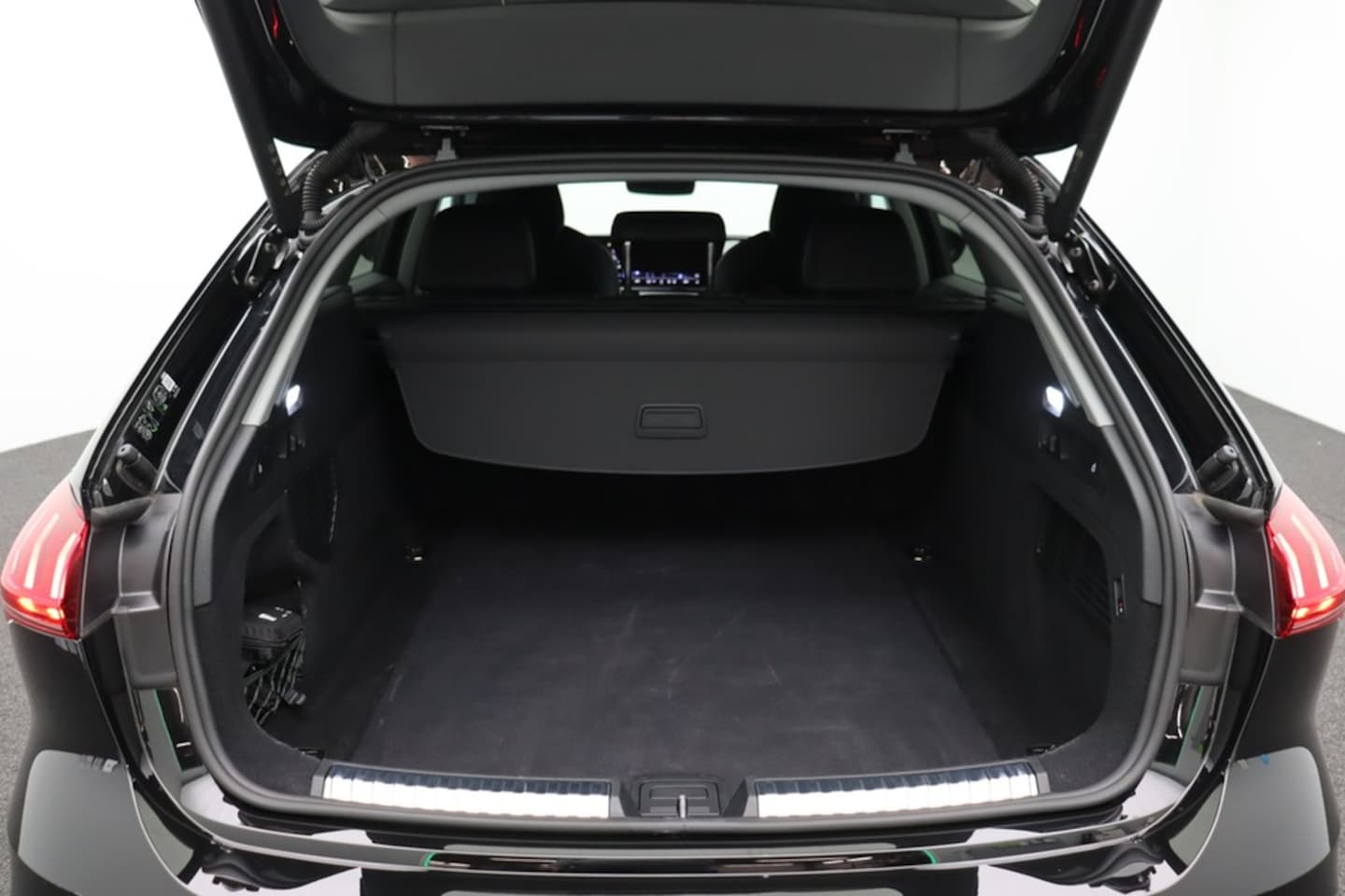 Bild über Audi A5 Avant TFSI quattro S tronic - für weitere Informationen kontaktieren Sie den Audi Partner