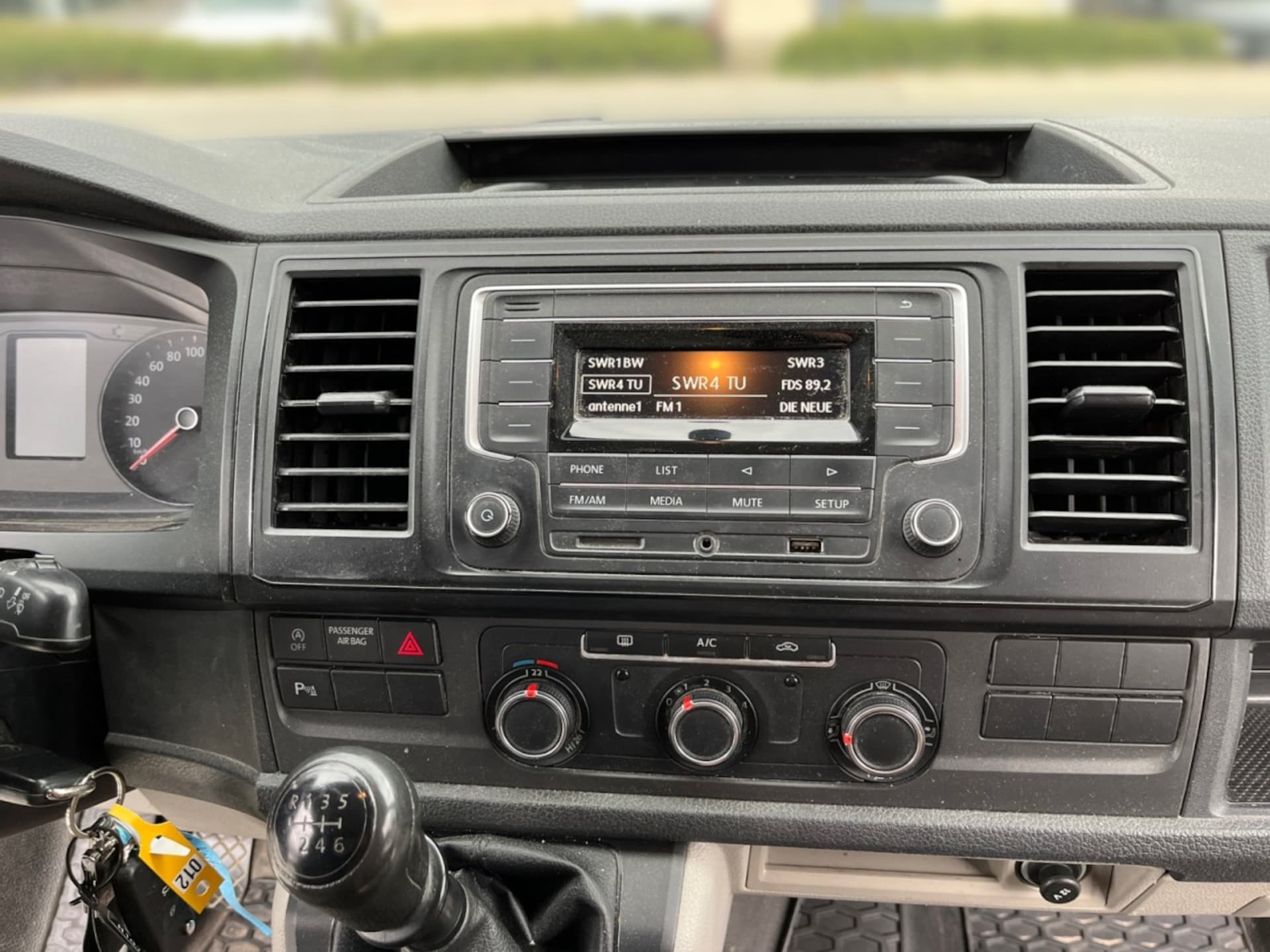 Volkswagen T6 Transporter Kasten langer Radstand