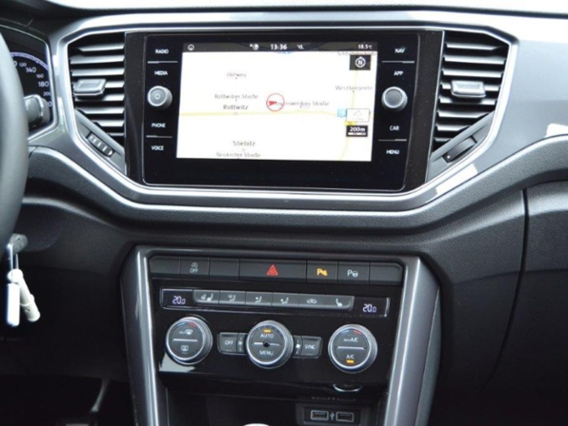 Volkswagen T-Roc IQ.DRIVE