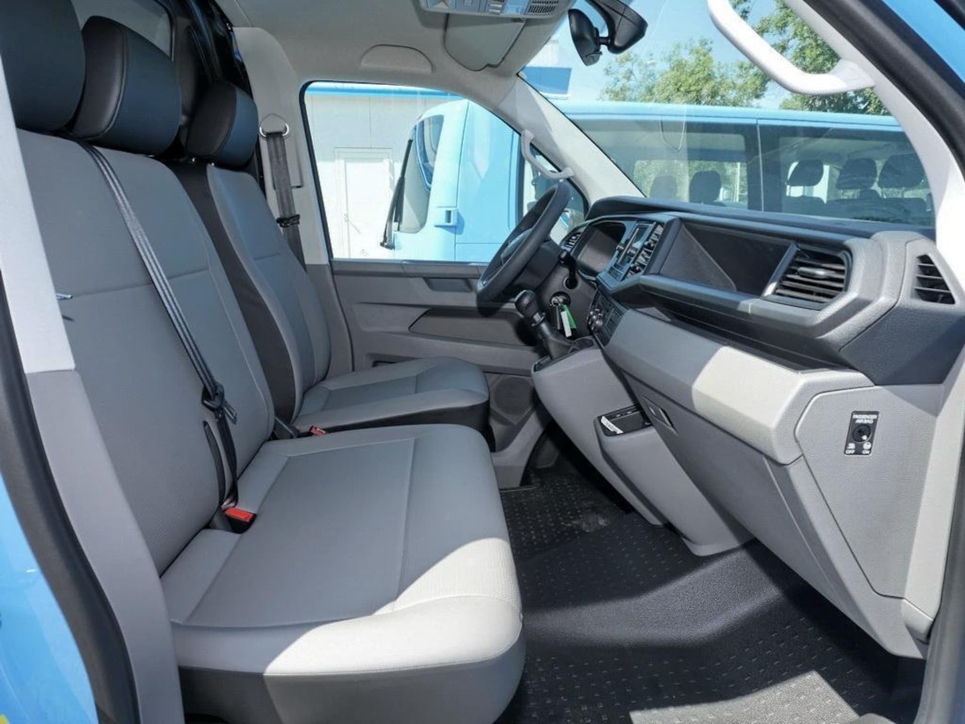 Volkswagen T6.1 Transporter Kasten langer Radstand