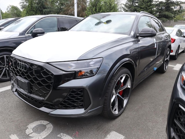 2026 Audi RS Q8 SUV performance