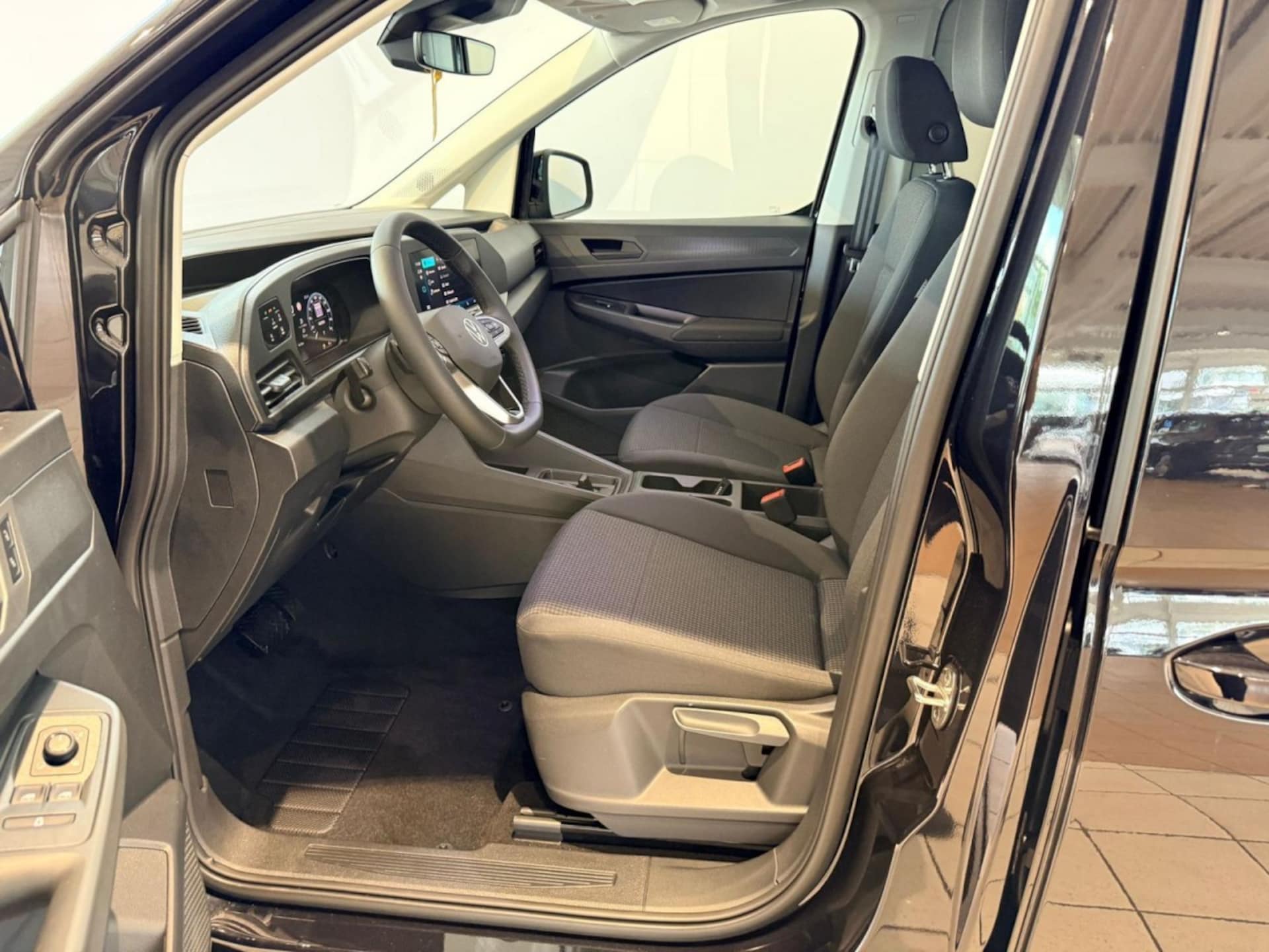 Volkswagen Caddy Basis-Modell