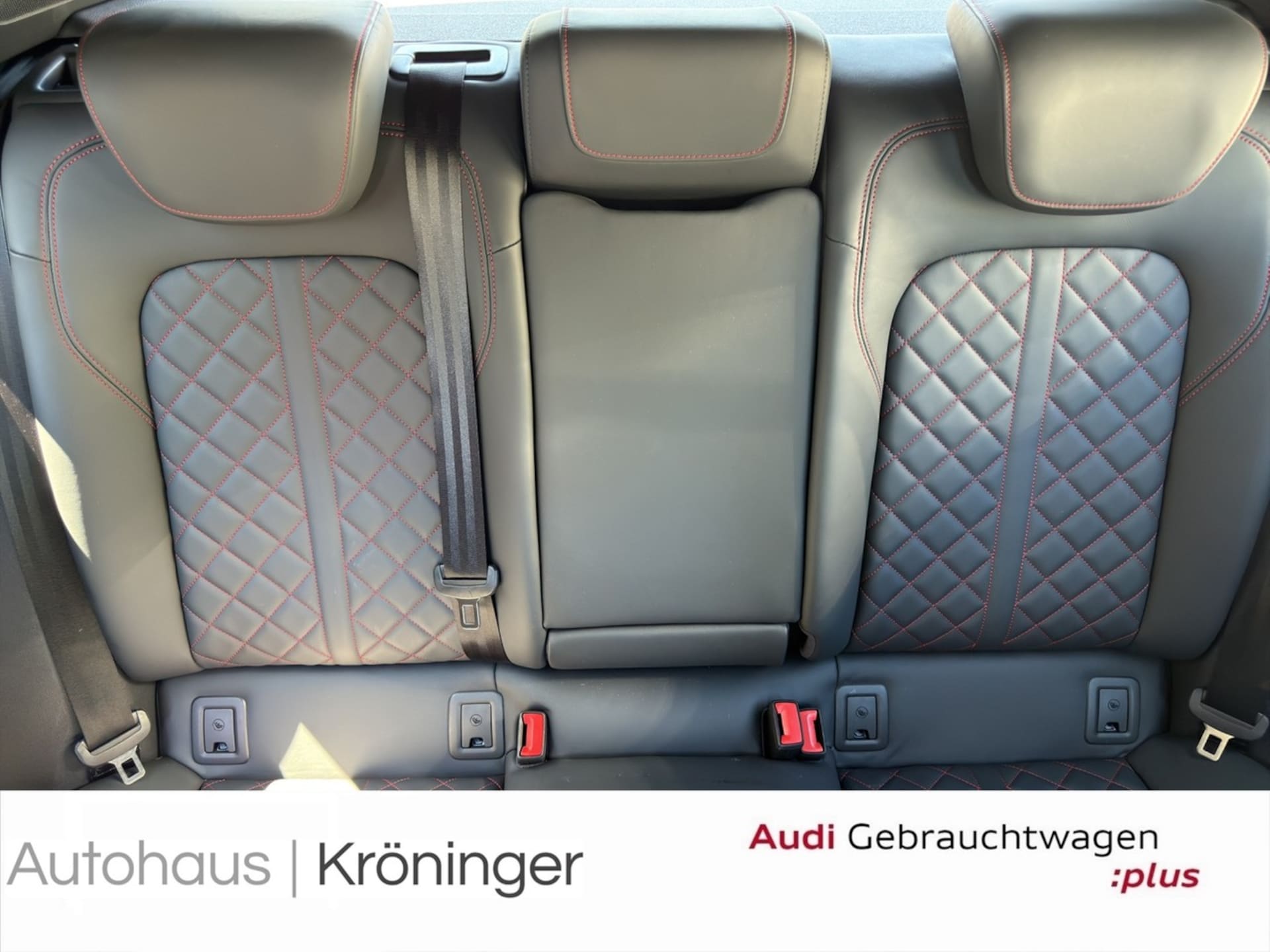Audi Q2 S line