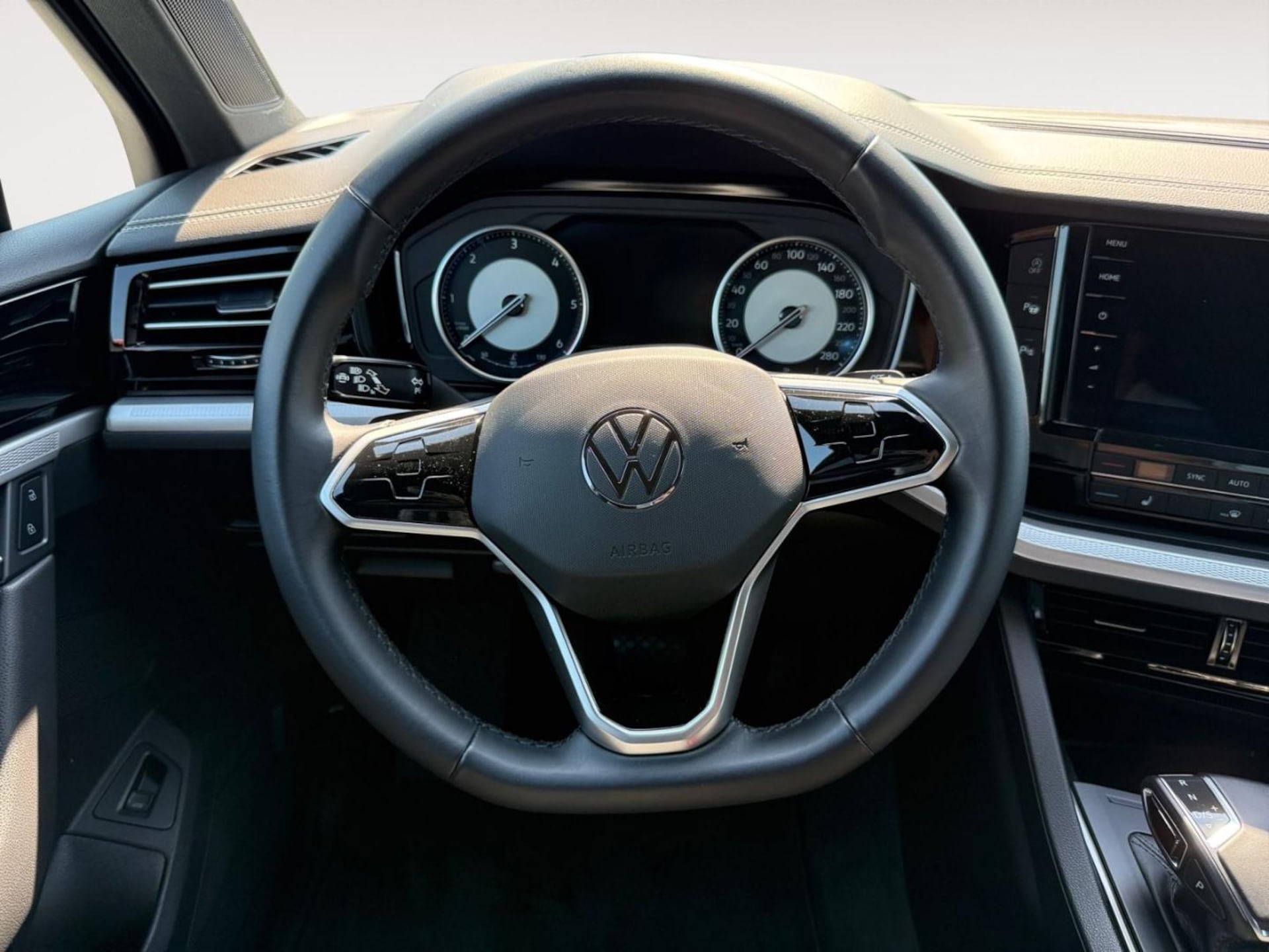 Volkswagen Touareg Basis-Modell