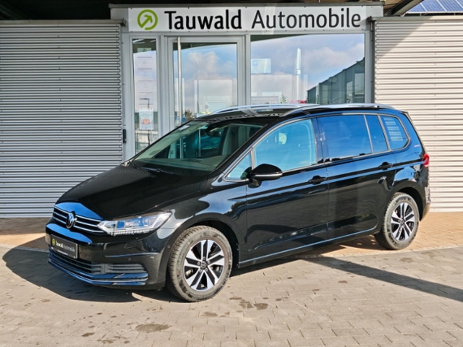Volkswagen Touran – Bild 17