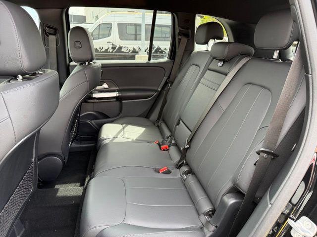 2026 Mercedes-Benz GLB GLB 250 - Photo 24