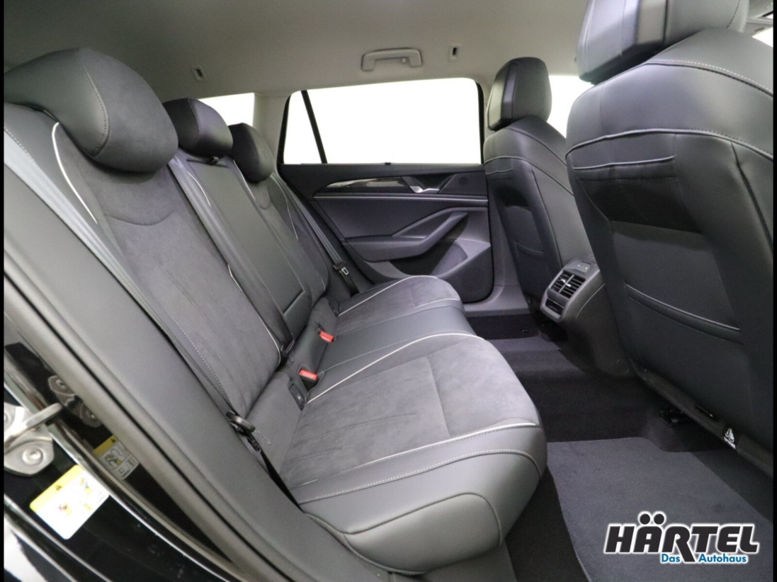 Volkswagen Passat – Bild 7