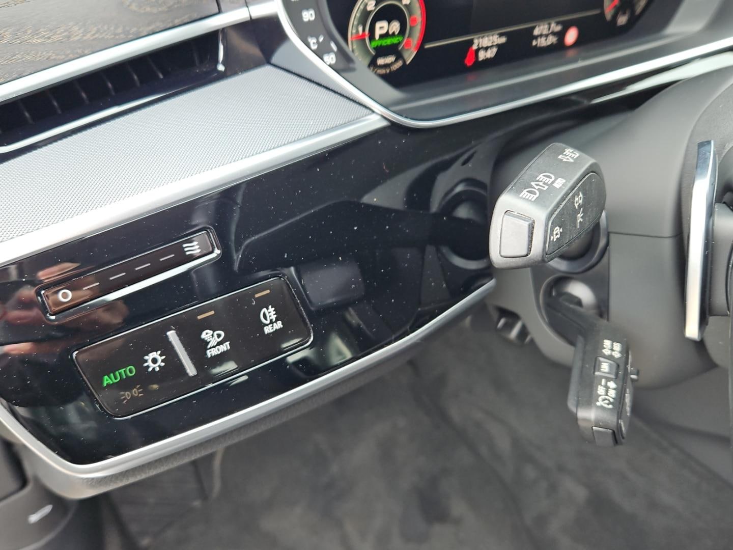 Bild über Audi A8 50 TDI quattro tiptronic - für weitere Informationen kontaktieren Sie den Audi Partner