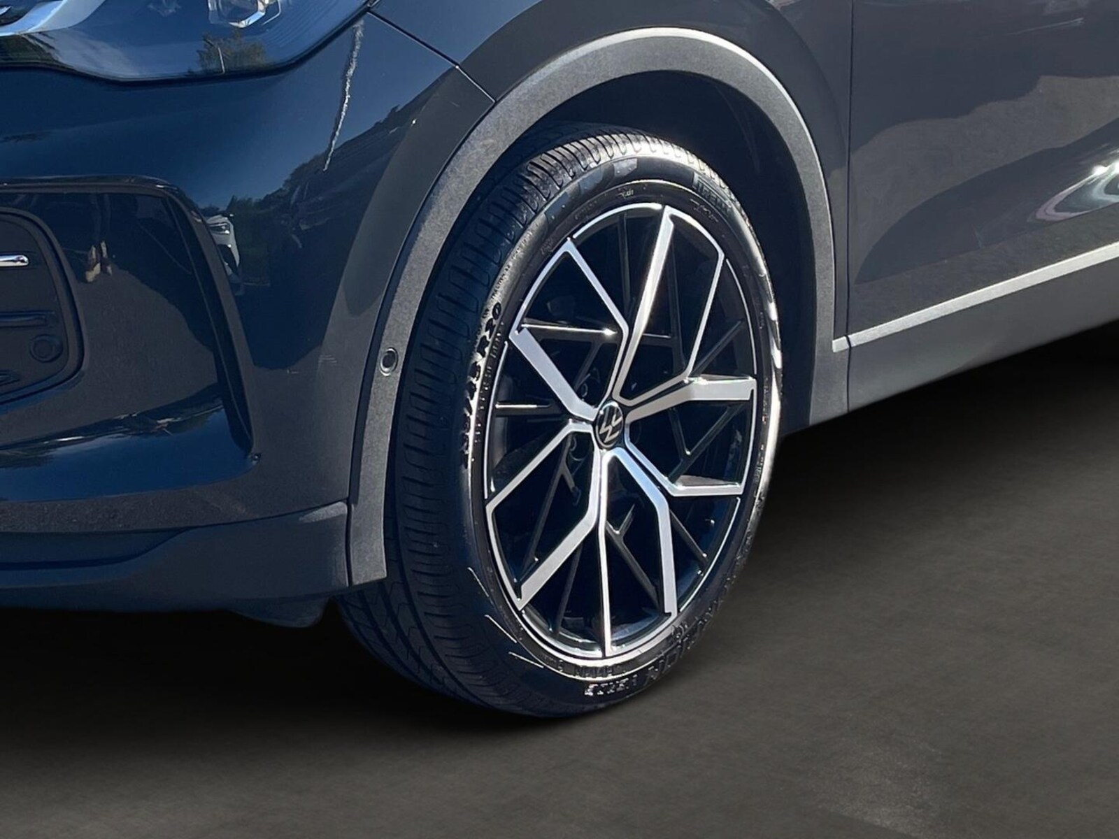 Volkswagen Tiguan – Bild 8