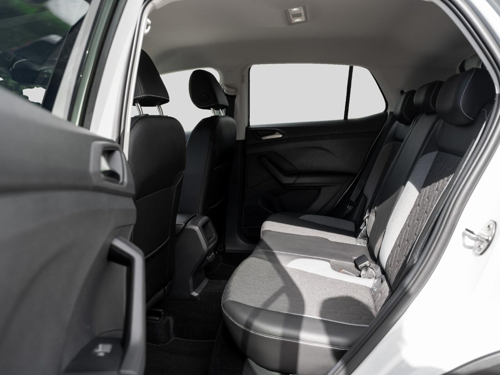 Volkswagen T-Cross – Bild 8