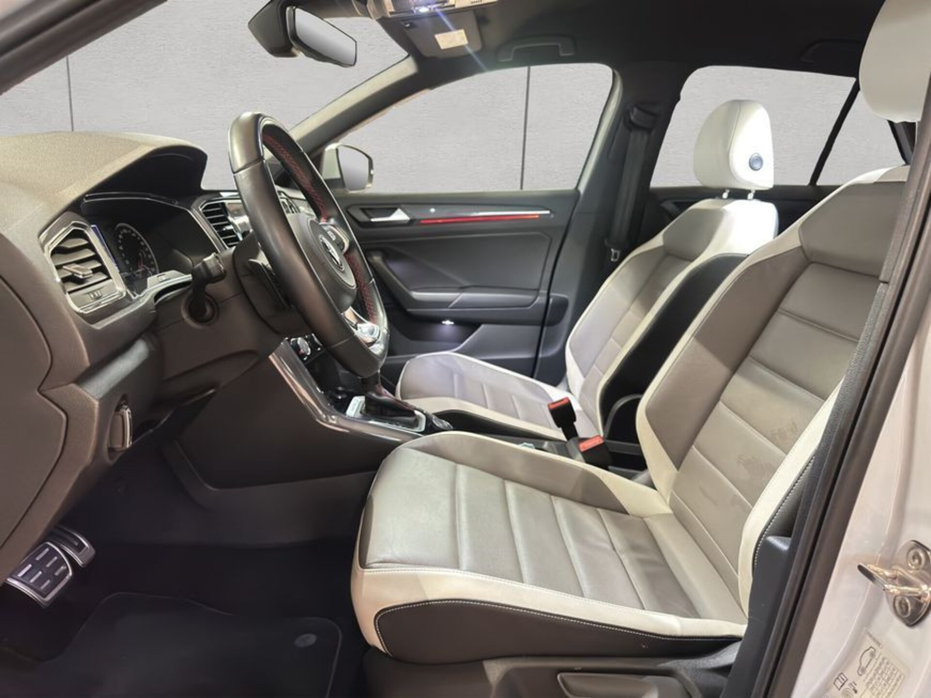 Volkswagen T-Roc Sport