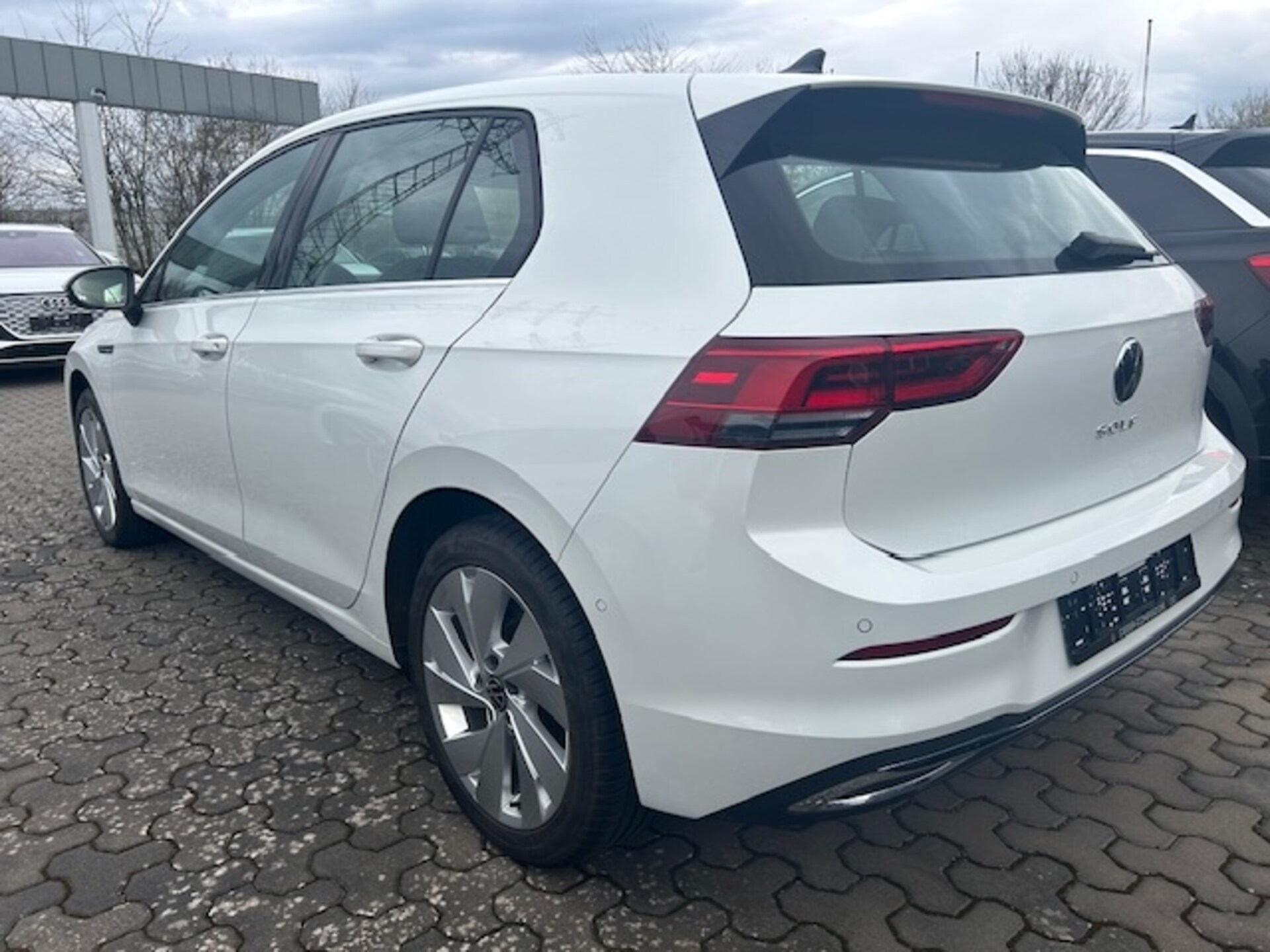 Volkswagen Golf Style