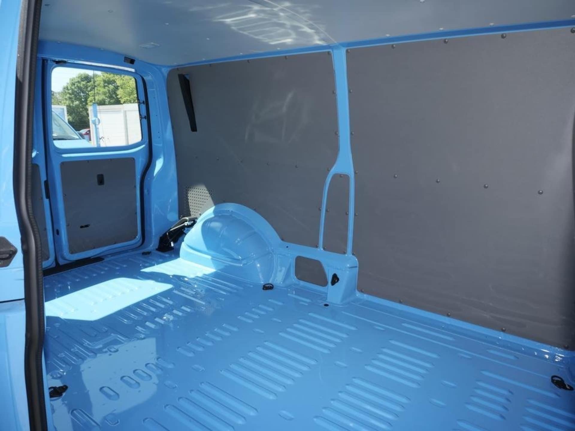 Volkswagen T6.1 Transporter Kasten langer Radstand