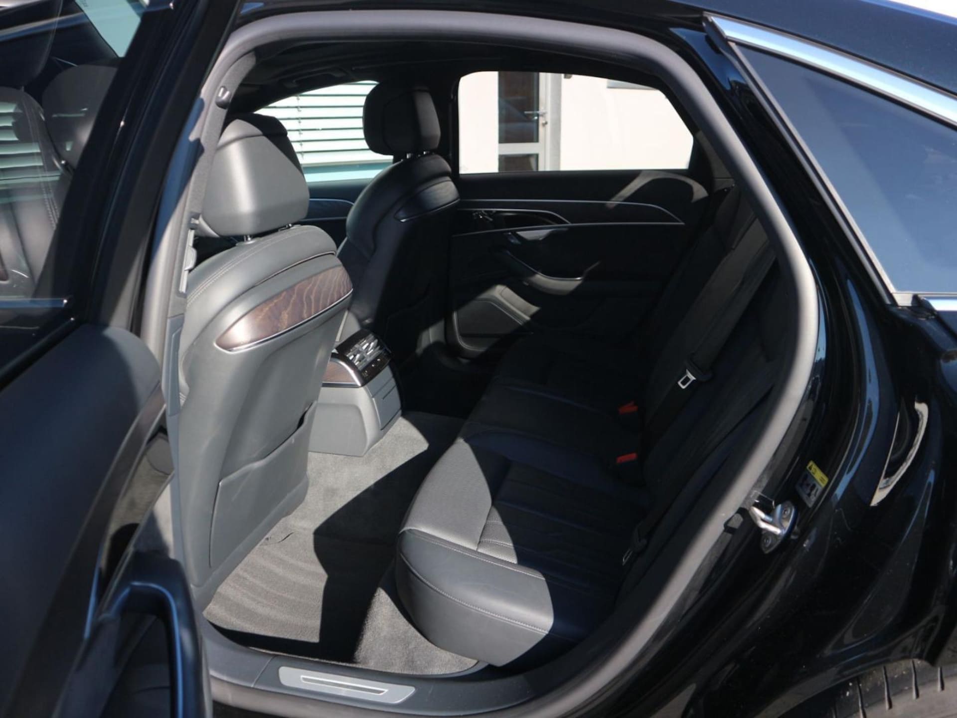 Audi A8 TFSI e