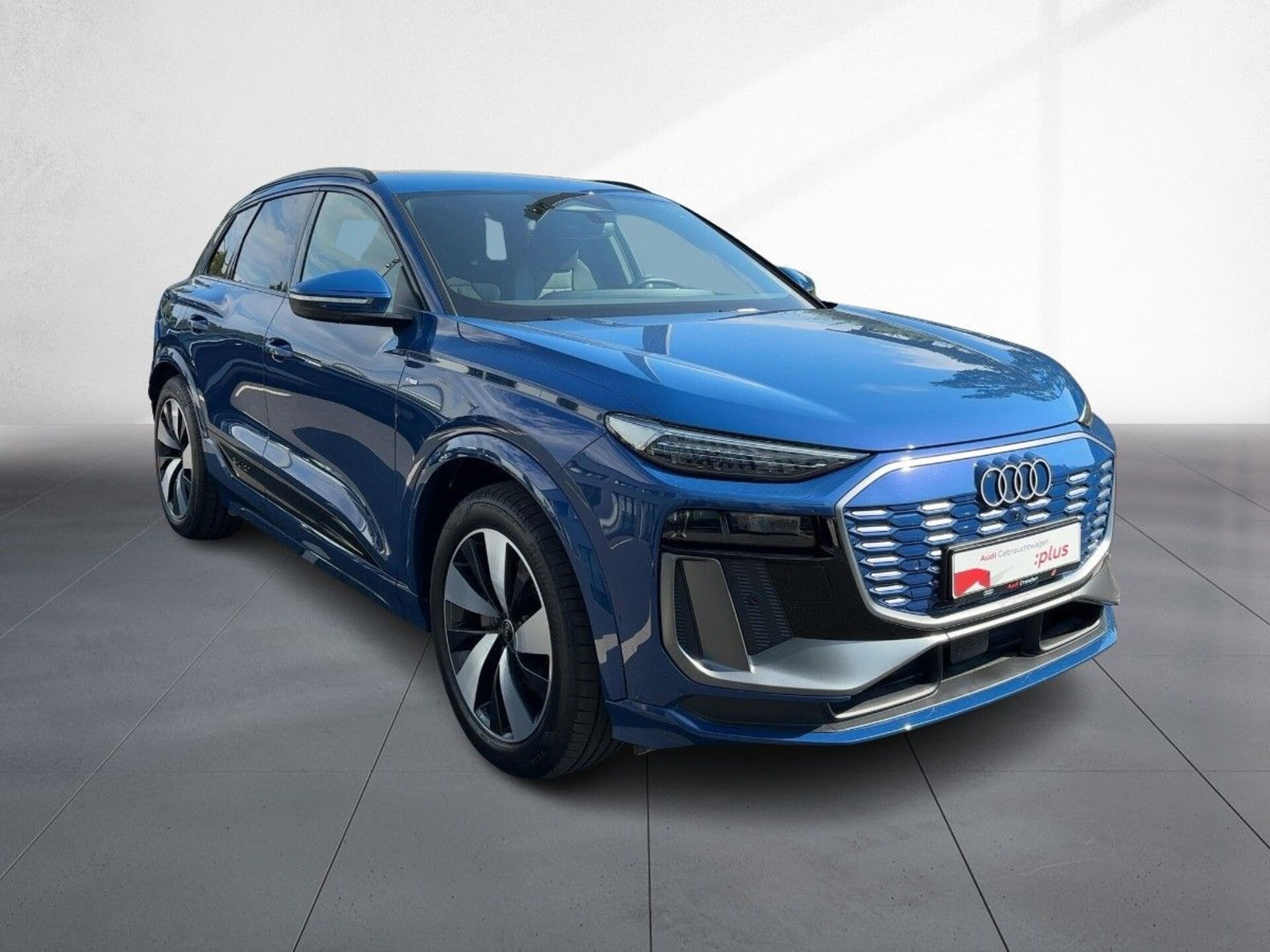 Audi Q6 SUV e-tron