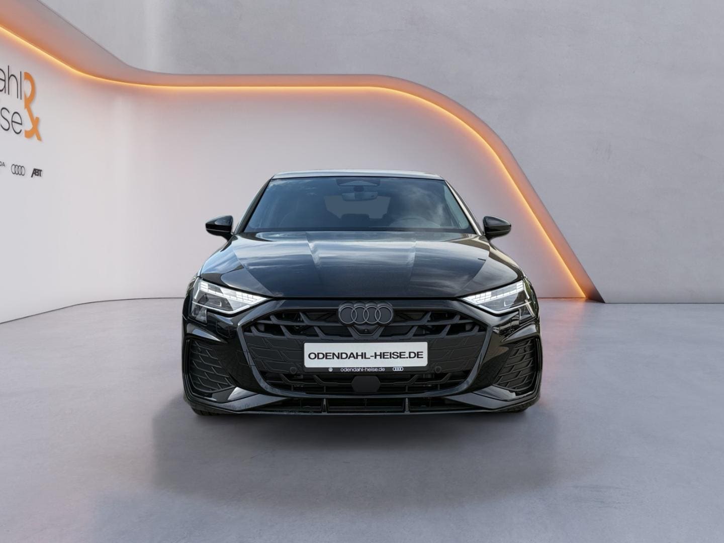 Bild über Audi A3 Sportback S line TFSI quattro 150 kW S tronic - für weitere Informationen kontaktieren Sie den Audi Partner