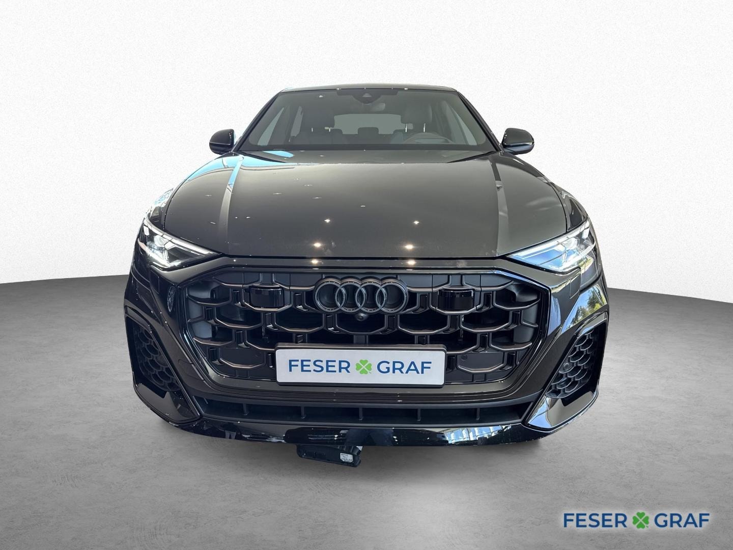 Bild über Audi Q8 SUV TFSI e S line business TFSI e quattro 290 kW tiptronic - für weitere Informationen kontaktieren Sie den Audi Partner