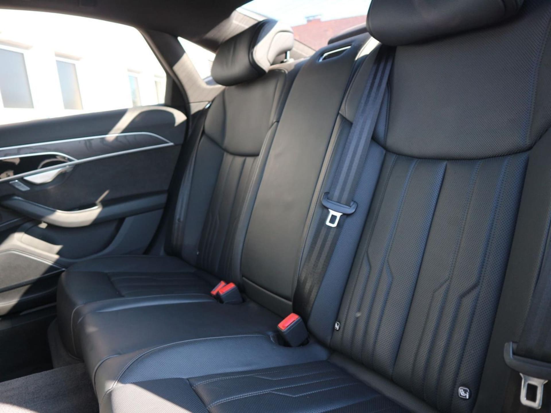 Audi A8 TFSI e
