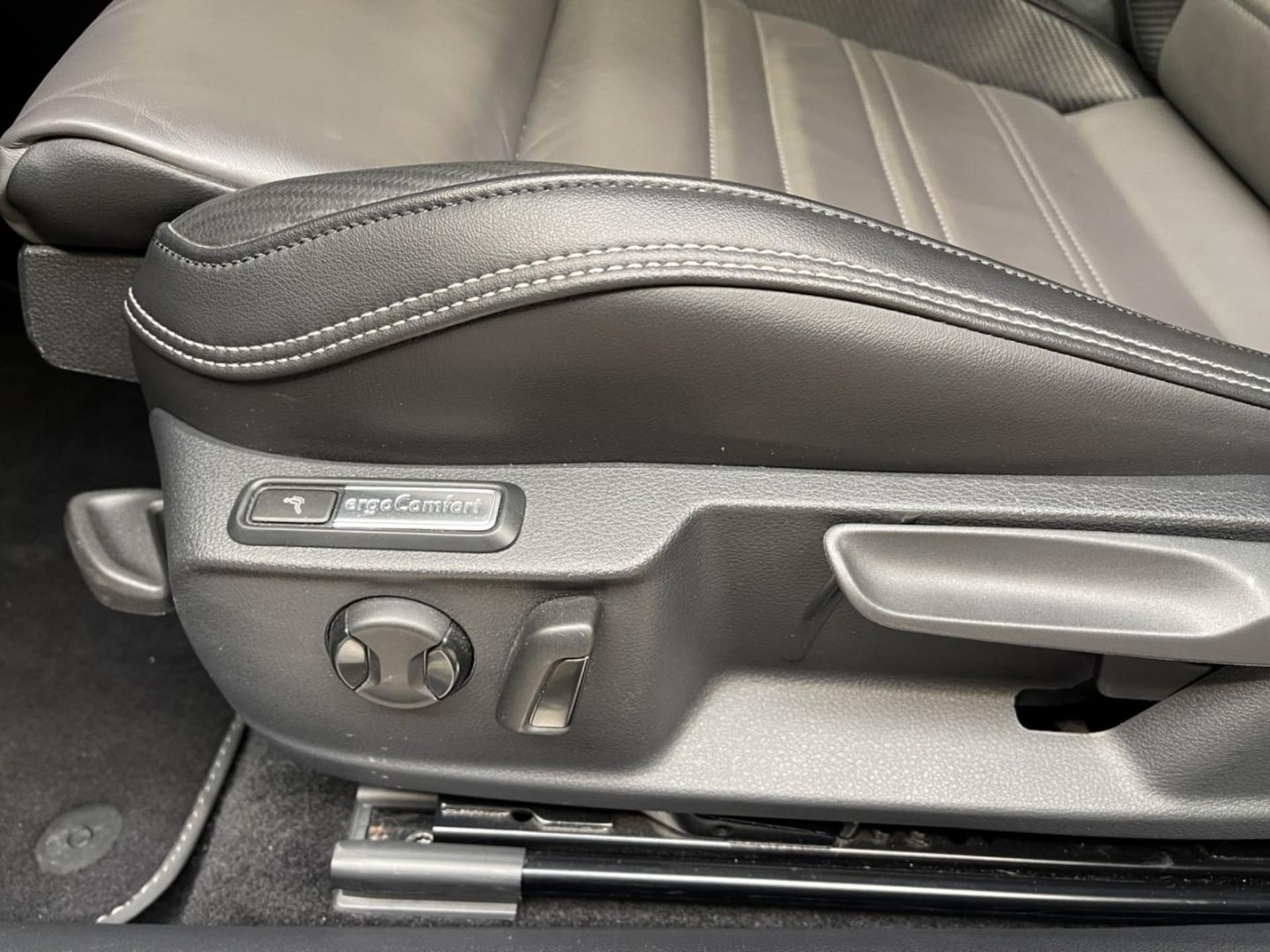 Volkswagen Passat Variant Elegance