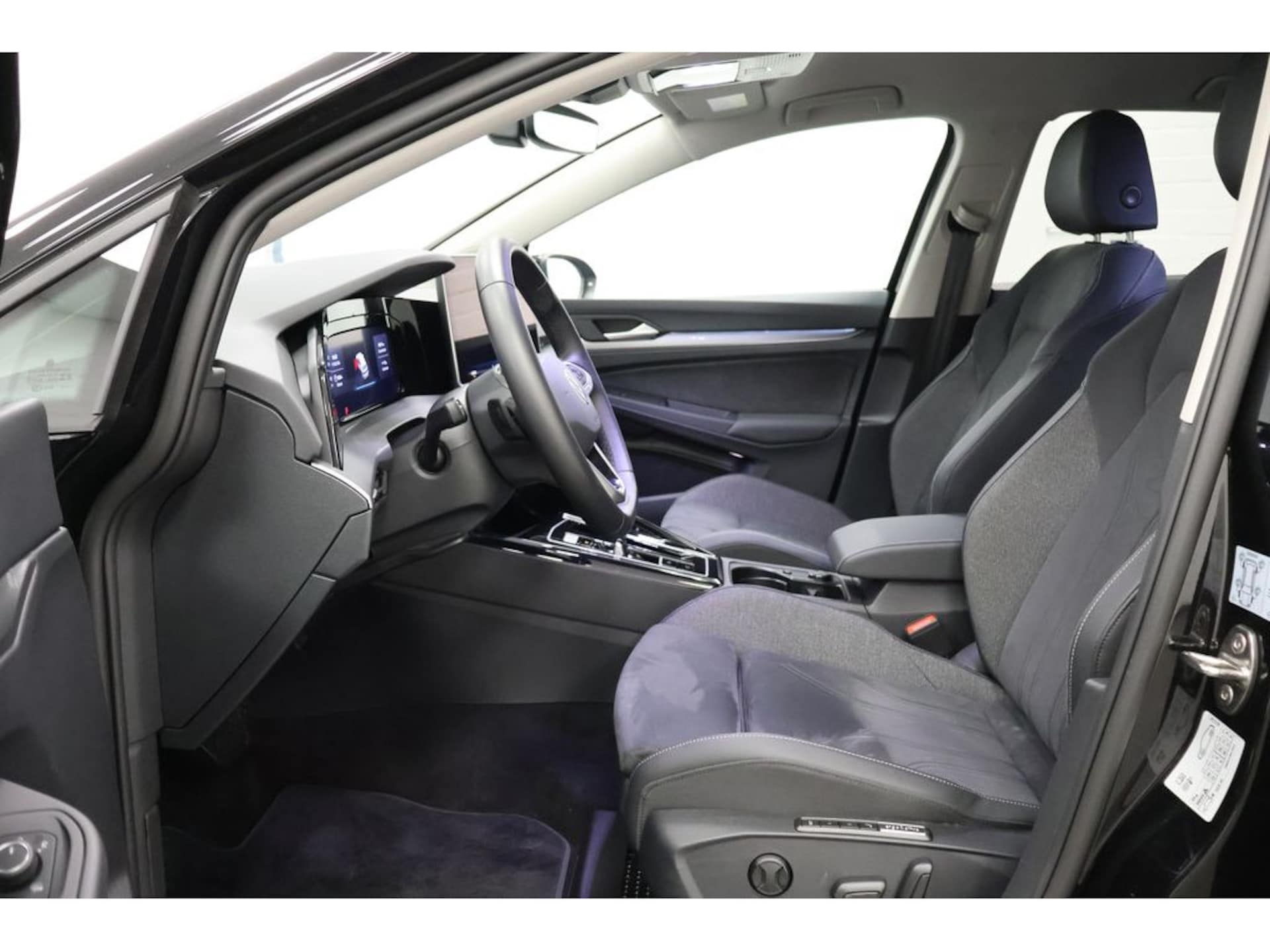 Volkswagen Golf Style