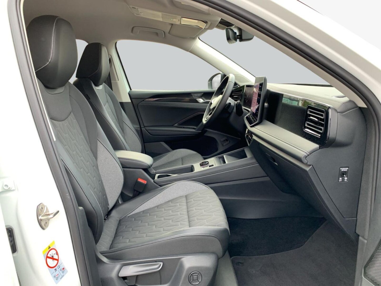 Volkswagen Tiguan – Bild 12