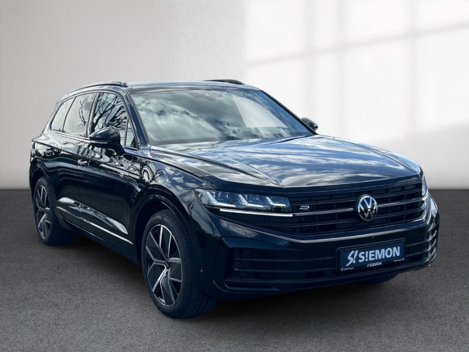 Volkswagen Touareg R