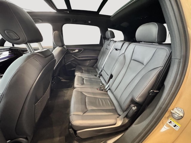 2025 Audi Q7 Premium Plus - Photo 23