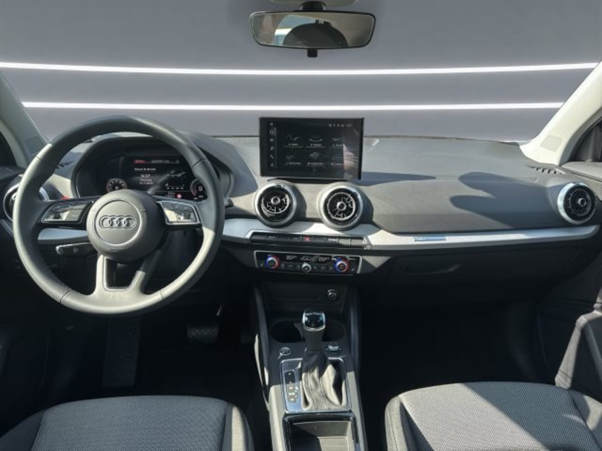 Audi Q2 S line