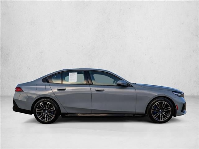 2026 BMW 530i