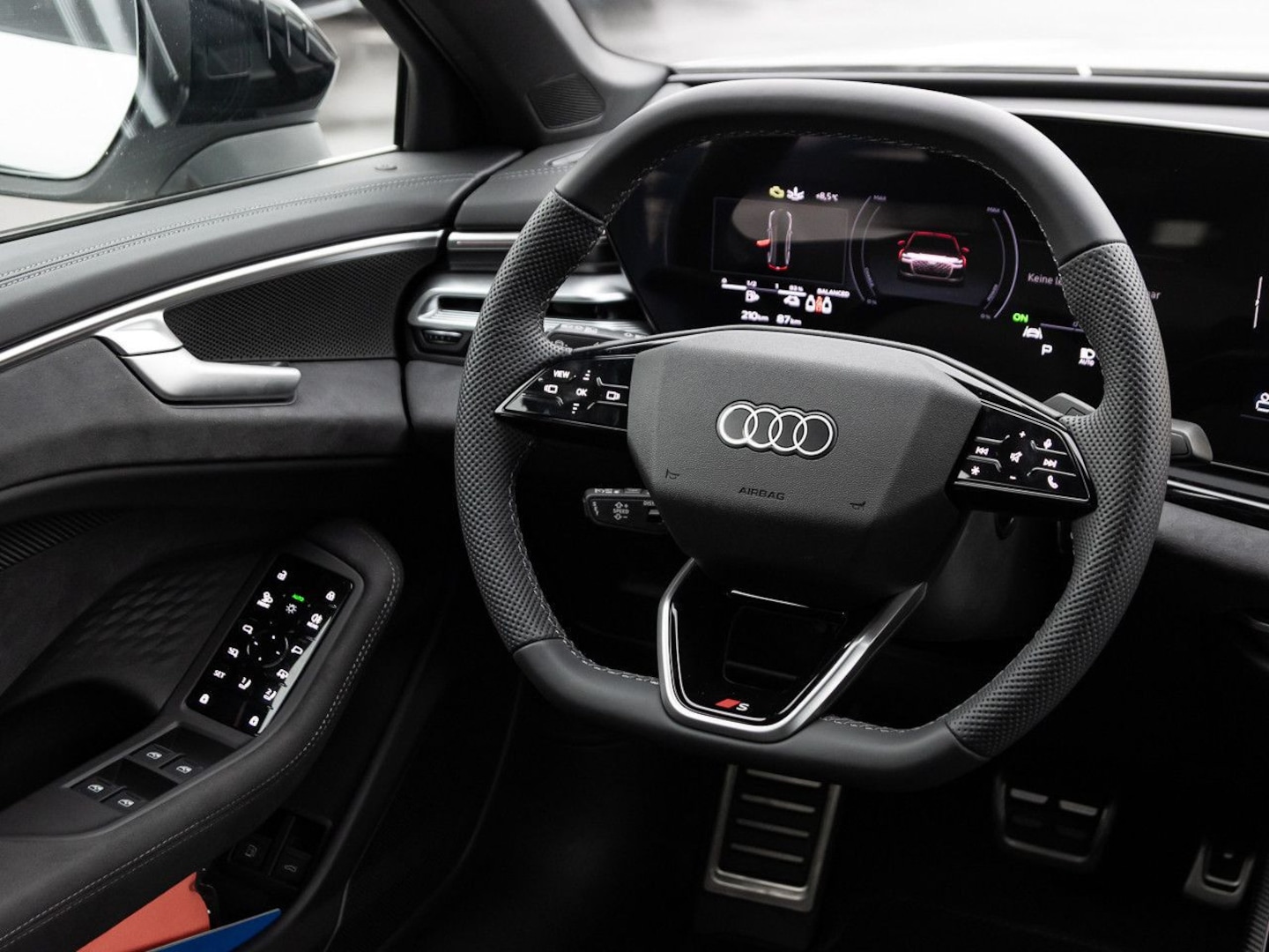 Bild über Audi A6 Limousine e-hybrid edition one e-hybrid quattro 220 kW S tronic - für weitere Informationen kontaktieren Sie den Audi Partner