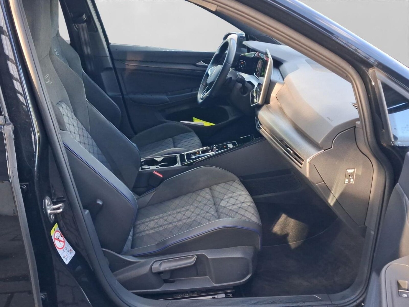 Volkswagen Golf Variant – Bild 12