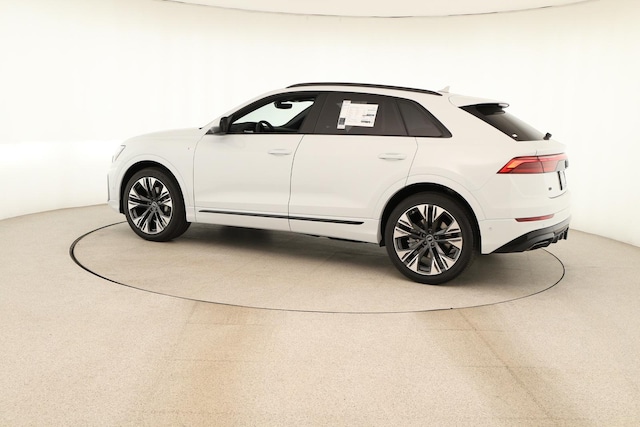 2026 Audi Q8