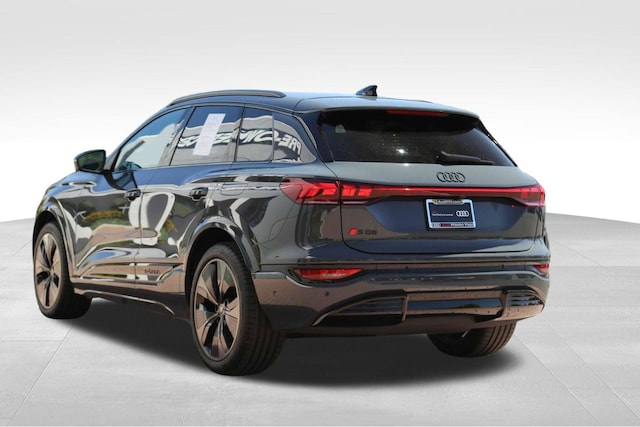 2025 Audi SQ6 e-tron