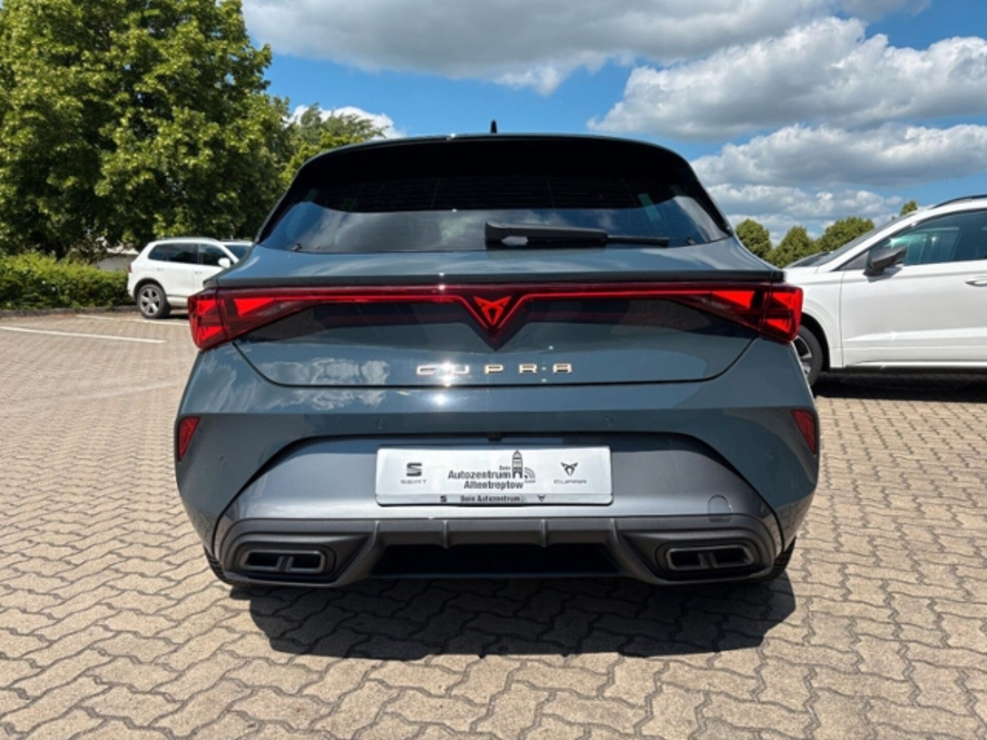 CUPRA Leon