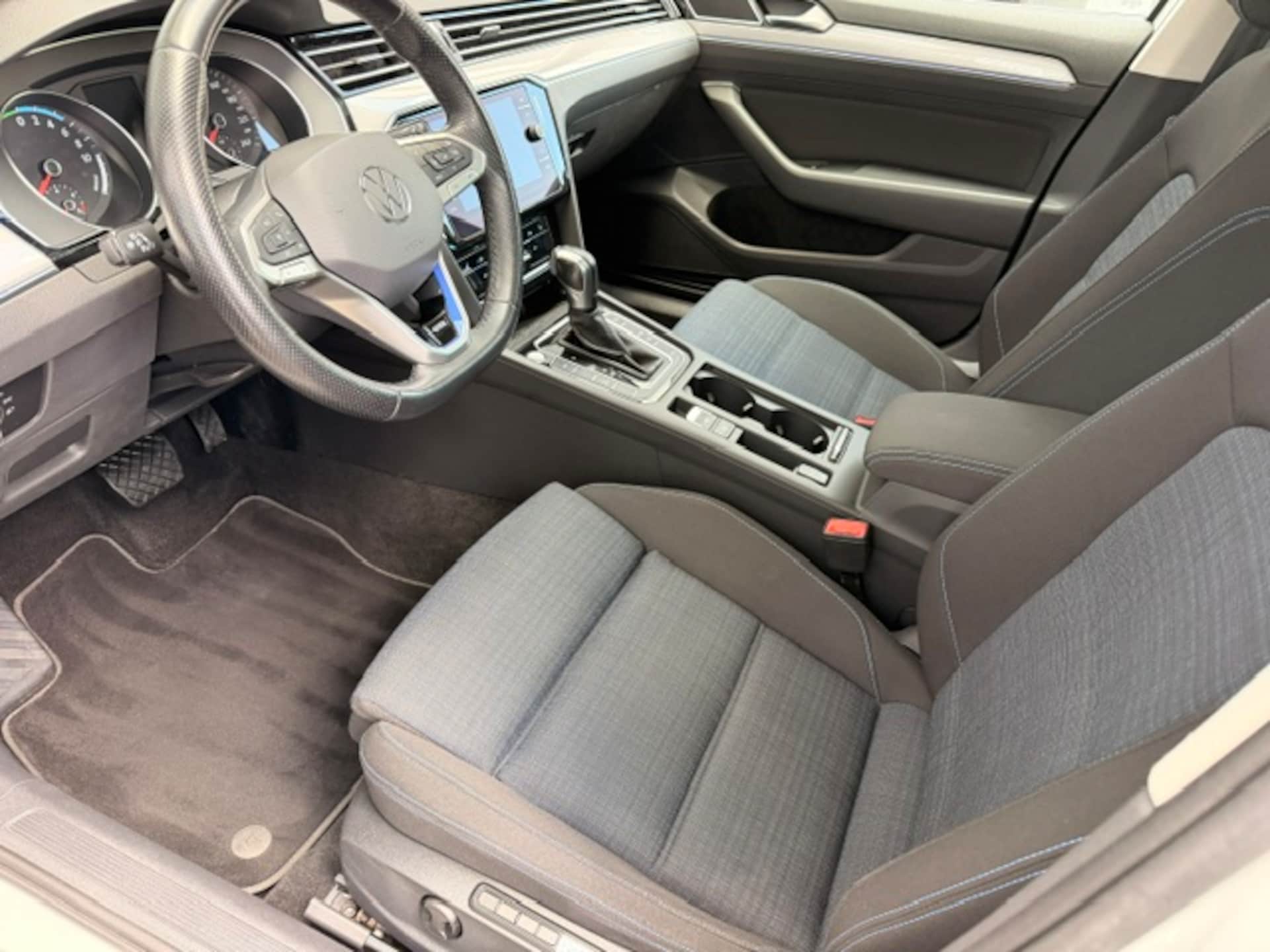 Volkswagen Passat Variant GTE