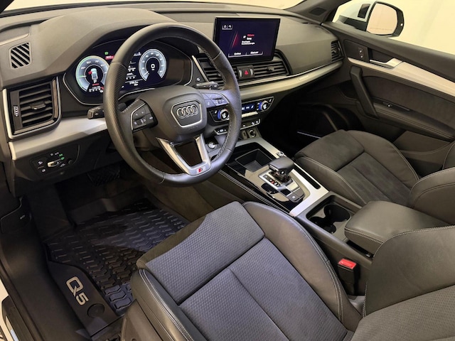 2023 Audi Q5 TFSI e