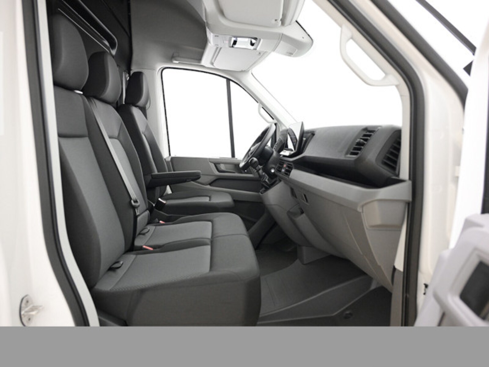 Volkswagen Crafter Kasten mittlerer Radstand – Bild 12