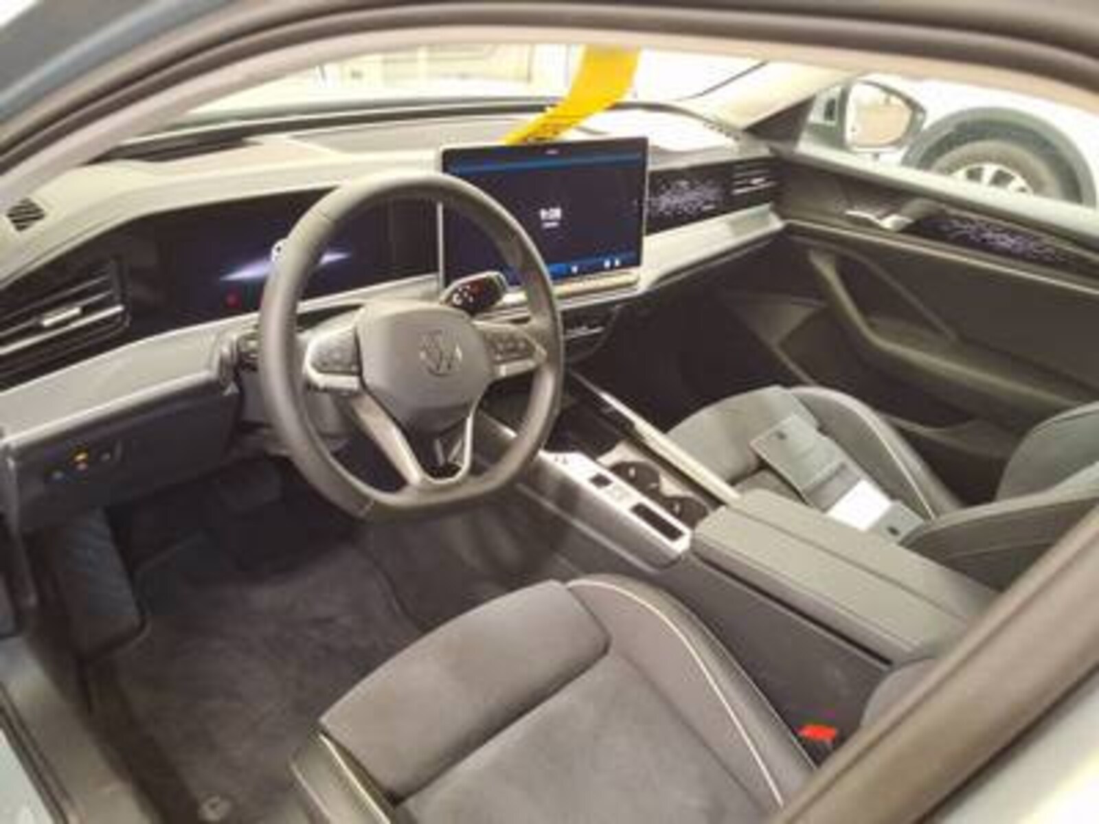 Volkswagen Passat – Bild 6